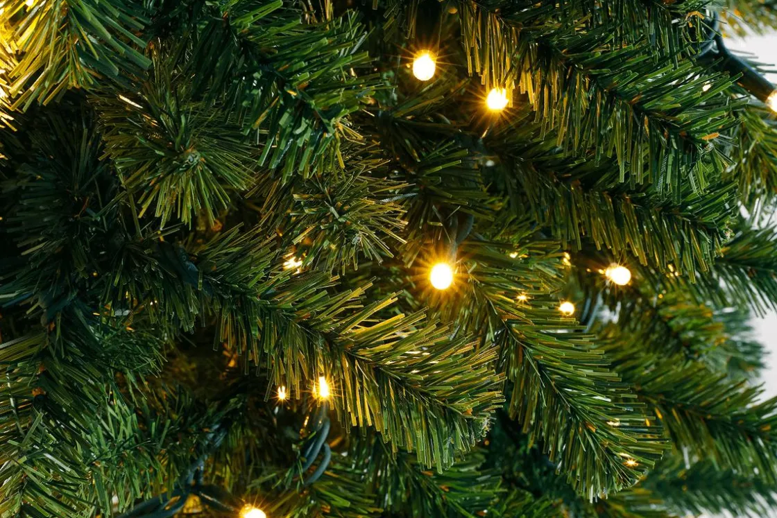 DecoWoerner Árboles De Navidad Artificiales>Abeto Artificial Esbelto Con LED 240 Cm