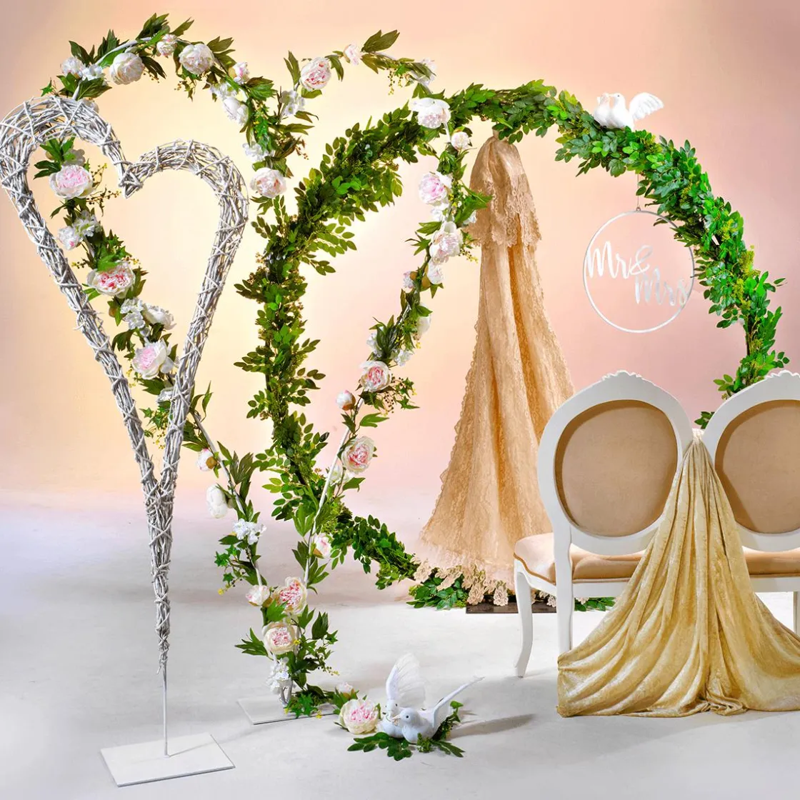 DecoWoerner Decoración Temática>Anillo De Decoración Mr&Mrs Ø 50 Cm