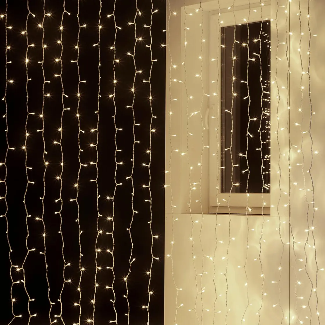DecoWoerner Luces De Navidad>Cortina De Luces LED Para Uso Profesional Sistema IP20, 1400 LED, 700 X 200 Cm, Sin Cable