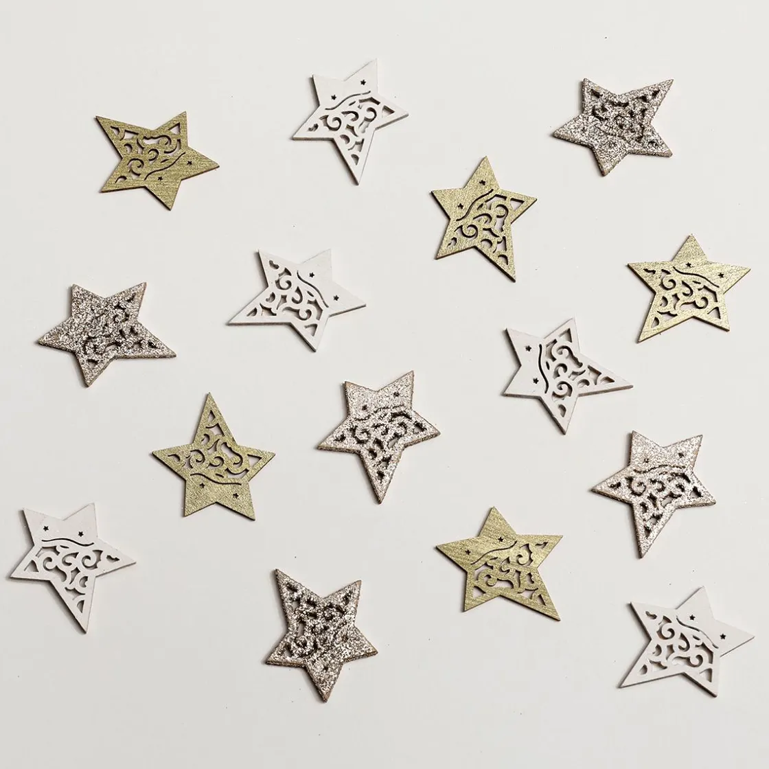 DecoWoerner Decoración De Otoño|Decoración Dispersa>Estrellas De Madera Dispersas 72 Piezas 4 Cm