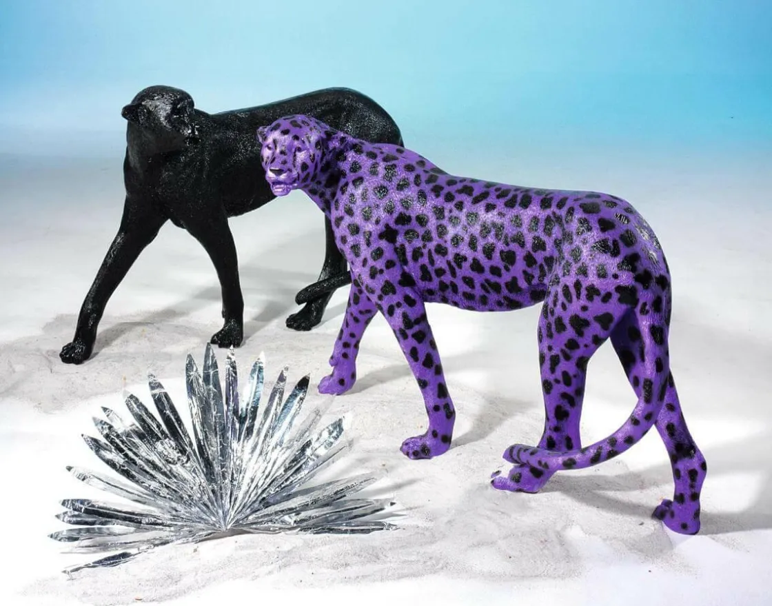 DecoWoerner Decoración De Animales>Guepardo Morado 110 Cm De Largo Con Manchas Negras