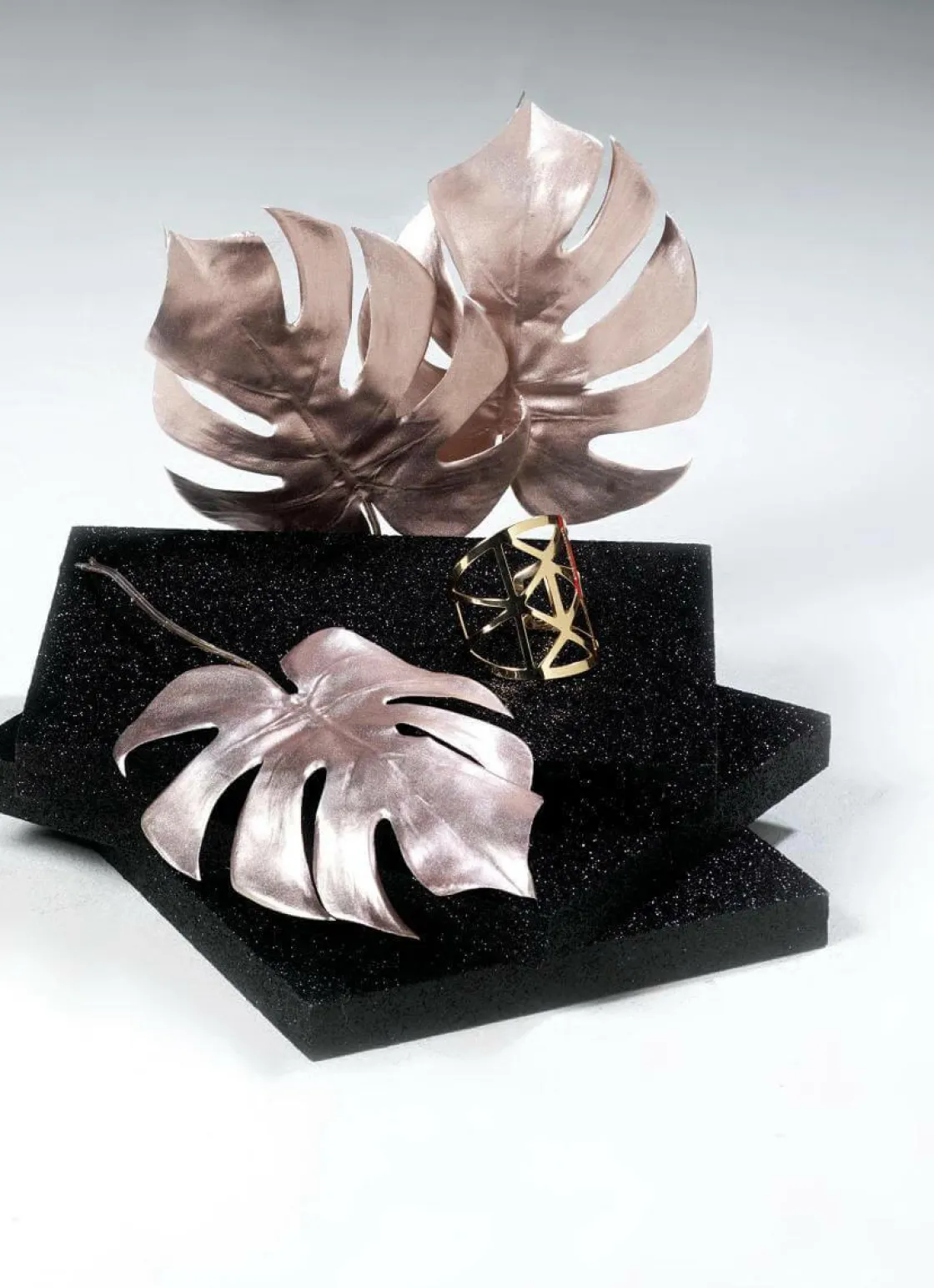 DecoWoerner Decoración Dispersa|Hojas>Hojas De Monstera Artificiales Palo 37 Cm 5 Piezas