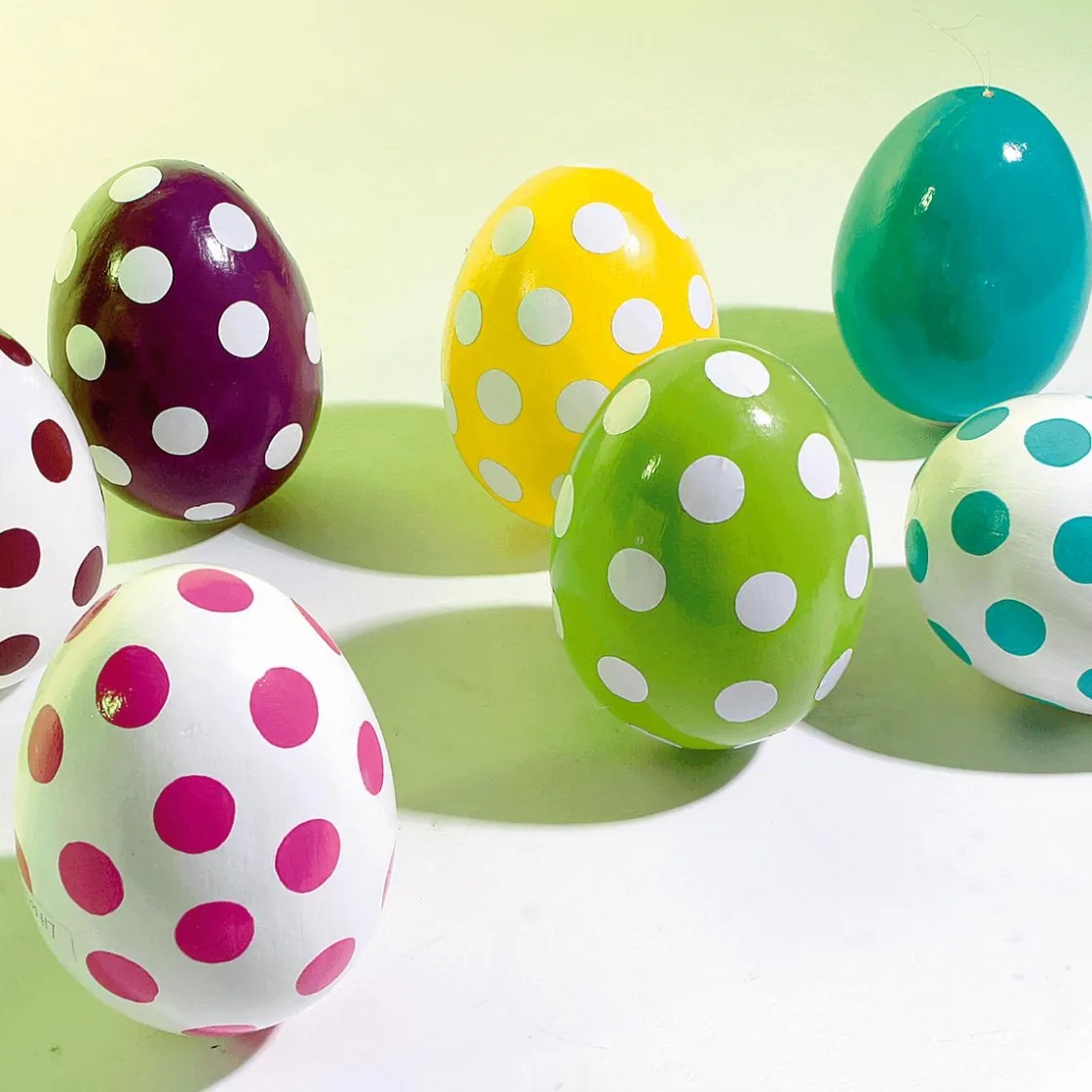DecoWoerner Decoración De Pascua>Huevo De Pascua Deco Punteado 18 Cm, Amarillo/blanco