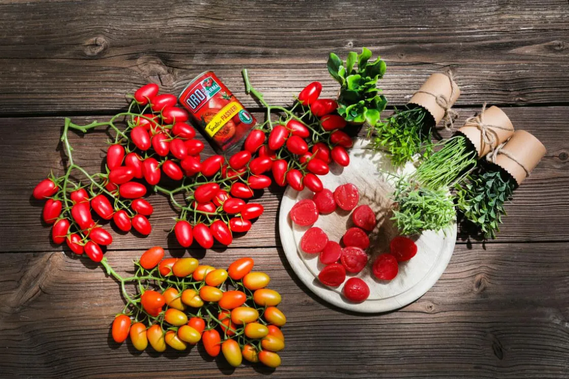 DecoWoerner Verduras Y Hierbas>Imitación De Medio Tomate Cherry, 6 Piezas