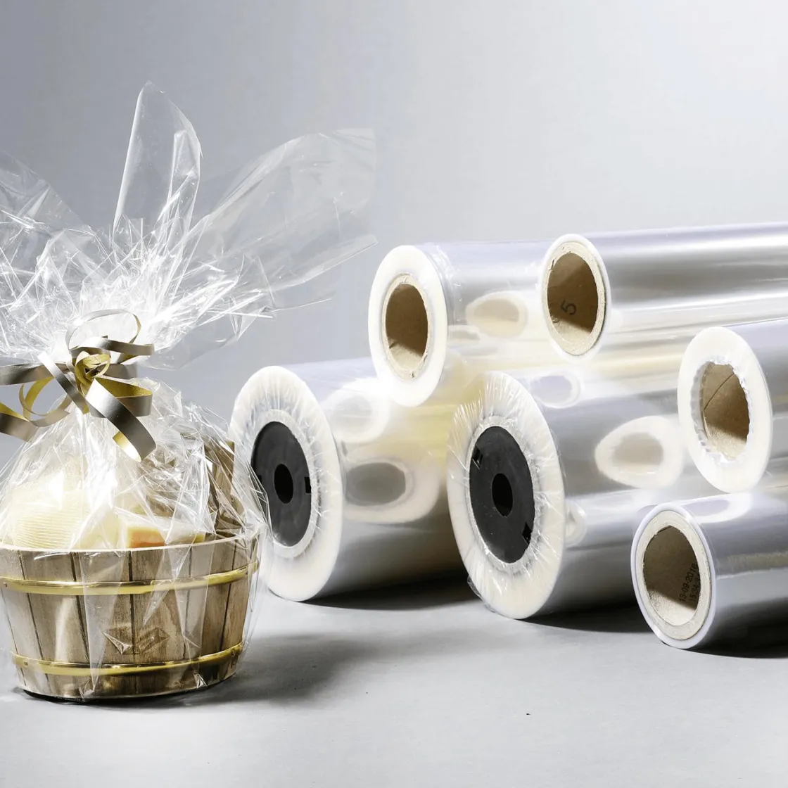 DecoWoerner Film Polipropileno>Lámina De Plástico Para Regalo 75 Cm, 500 M