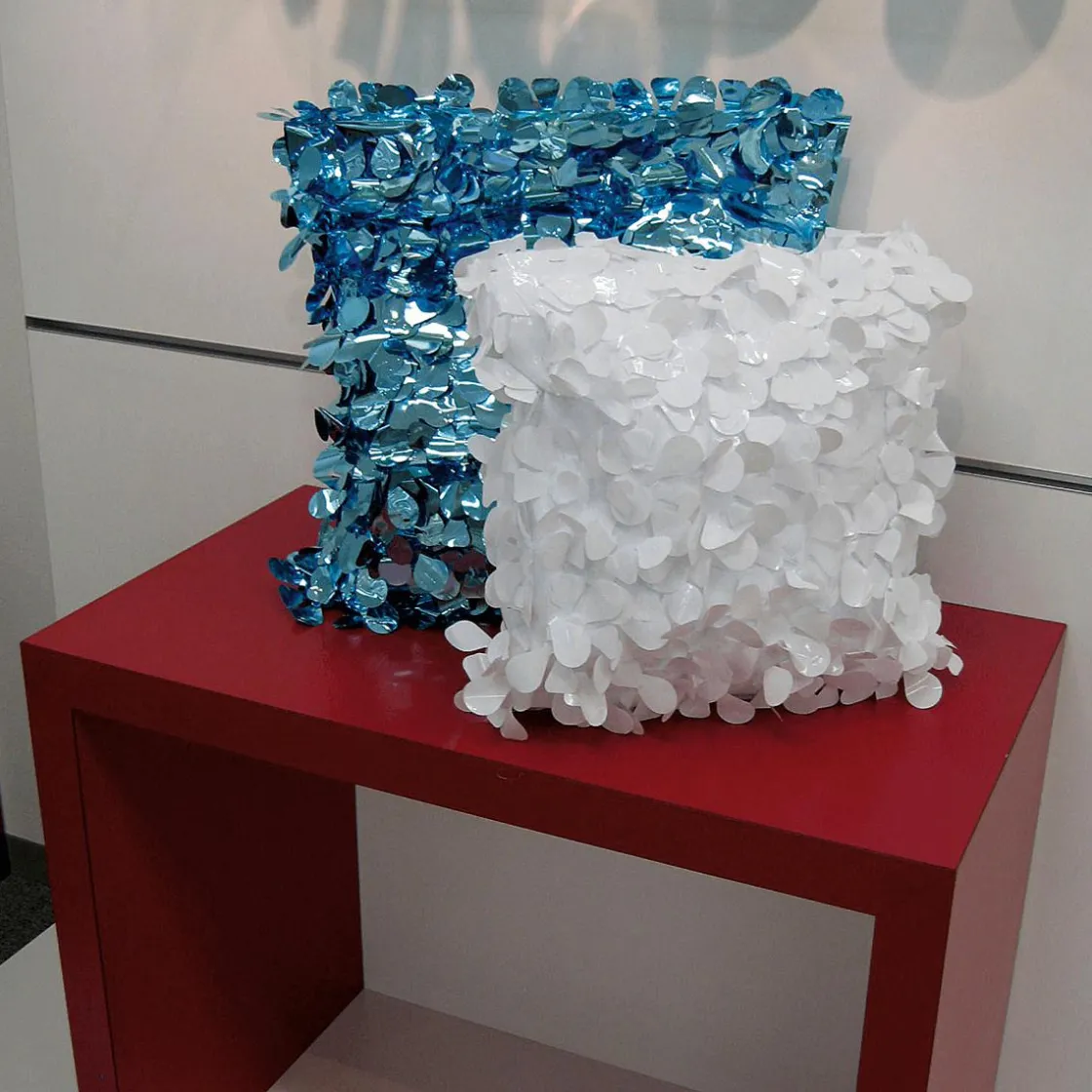 DecoWoerner Láminas Y Películas Decorativas>Lámina óptica Metálica Troquelada De 90 Cm De Ancho, Hielo