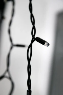 DecoWoerner Luces De Navidad>Luz Intermitente Icicle Negra IP67, 3 X 1 M