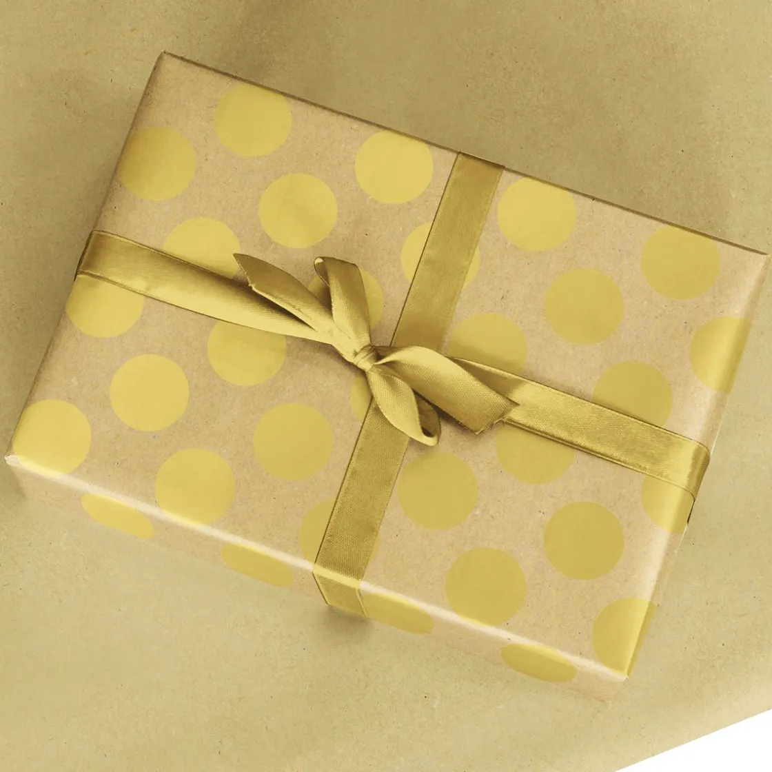DecoWoerner Papel De Regalo|Go Green - Envoltorio Para Regalo Ecológico>Papel Kraft Reciclado Con Puntos Dorados - Bobina De Papel De Regalo Sostenible De 50 M