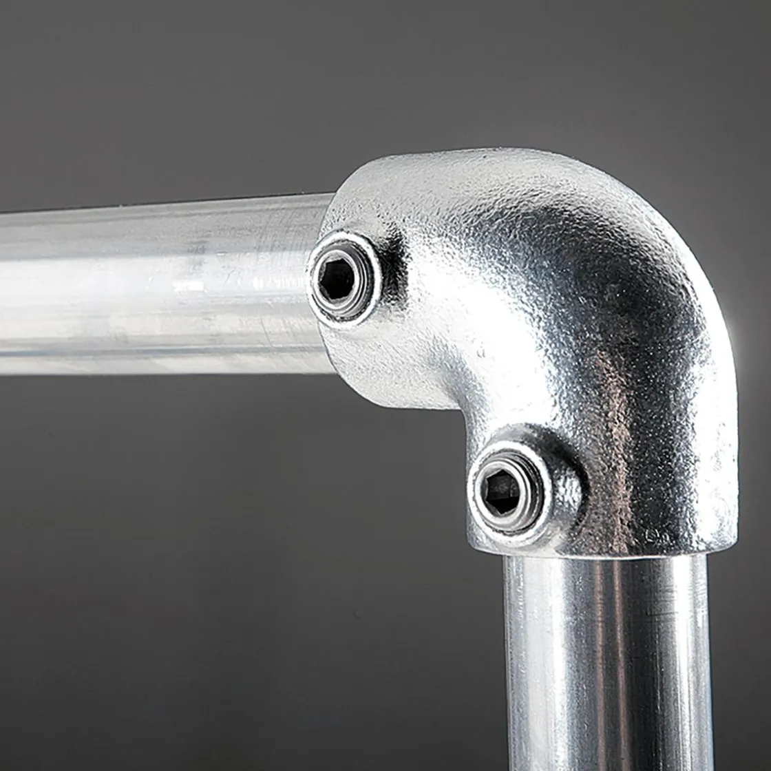 DecoWoerner Percheros>Perchero Con Ruedas FACTORY 160 Cm